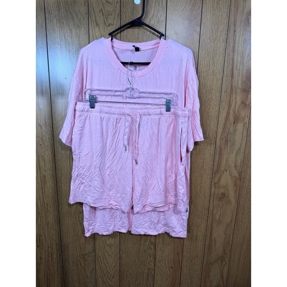 Comfrt Womens Oversized Lounge Set Baby Pink/ Bubblegum Tee/Shorts Two Piece XL